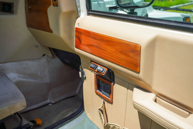 1995 HUMMER H1 4-Door Wagon