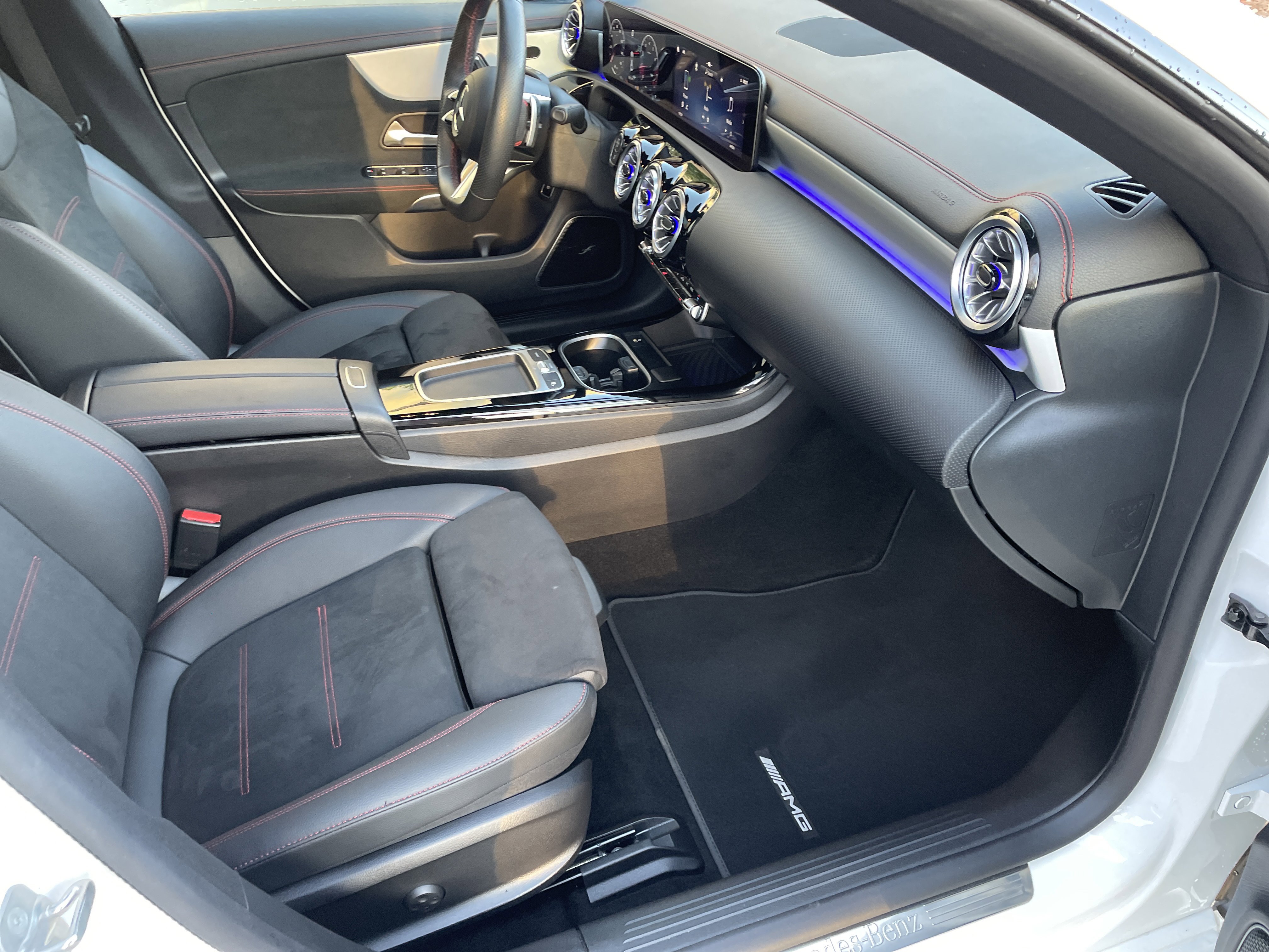 2025 Mercedes-Benz CLA 250 4MATIC