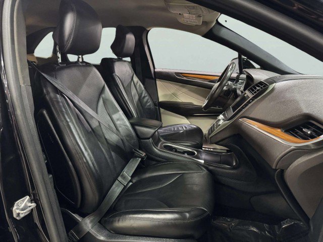 2019 Lincoln MKC Select