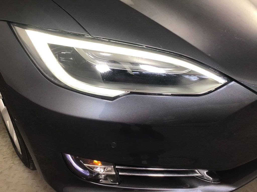 2018 Tesla Model S 100D