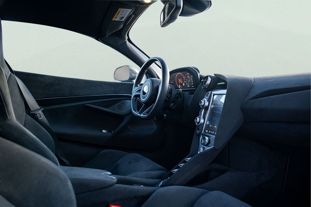 Used 2020 McLaren 720S Spider photo 45