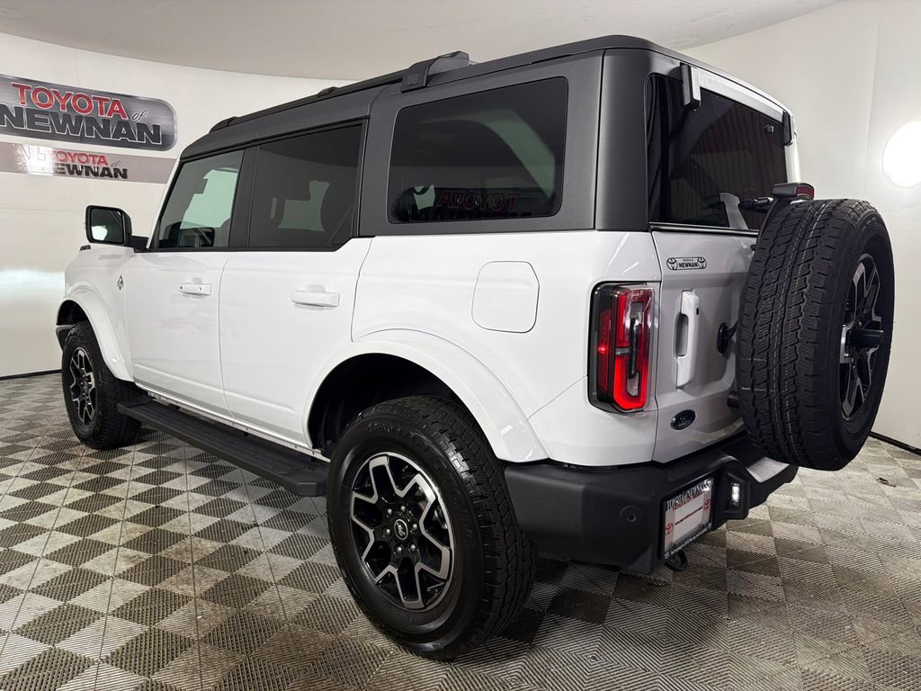 2024 Ford Bronco Outer Banks