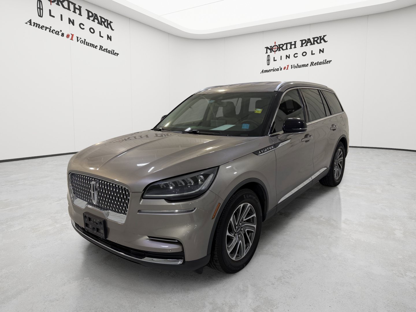 Used 2021 Lincoln Aviator 2WD