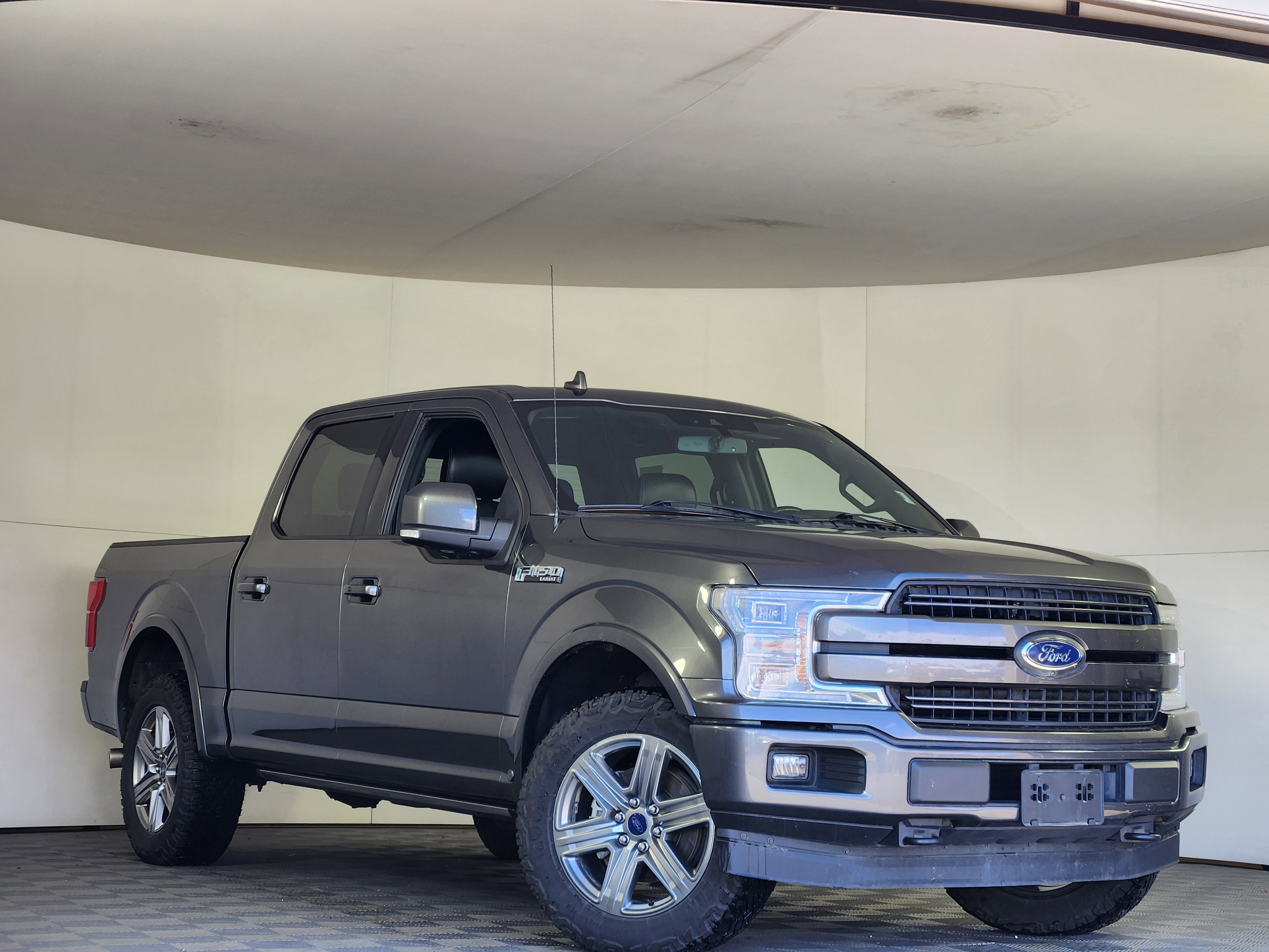 Used 2018 Ford F150 Lariat w/ Equipment Group 502A Luxury