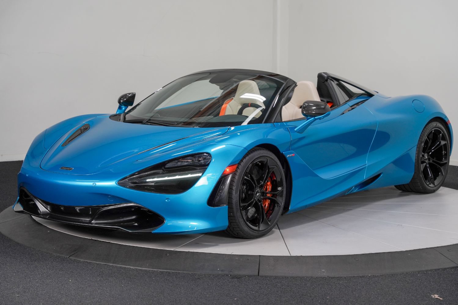 Used 2020 McLaren 720S Luxury photo 6