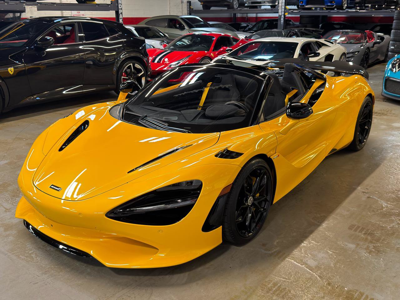 Used 2024 McLaren 750S Spider photo 11
