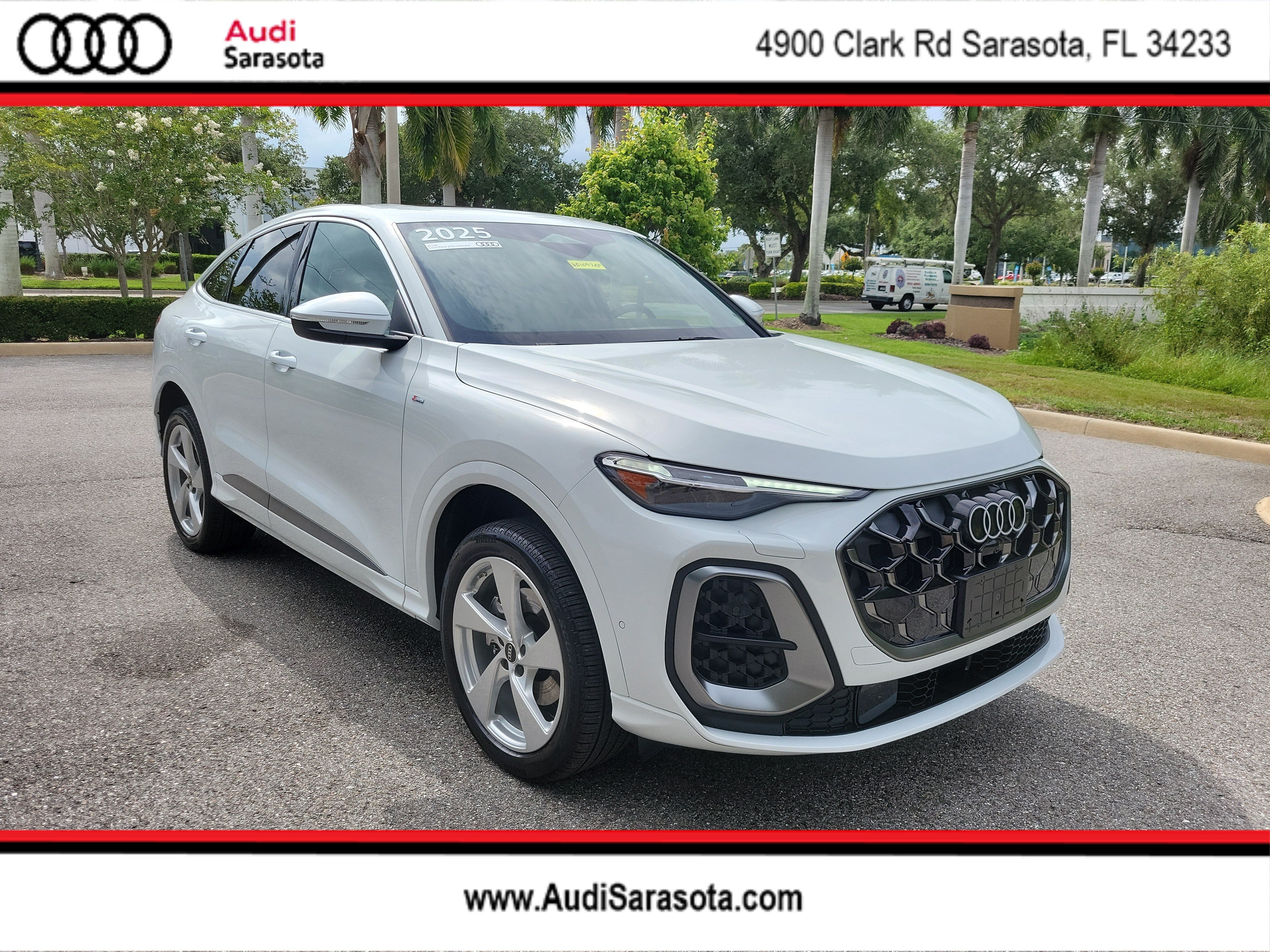 Certified 2025 Audi Q5 Premium Plus w/ Premium Plus
