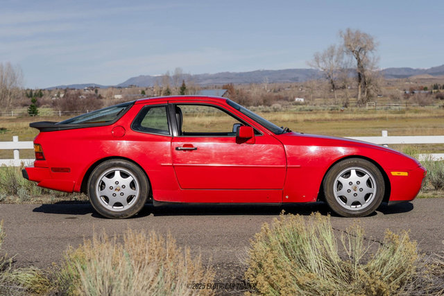 1988 Porsche 944 Turbo