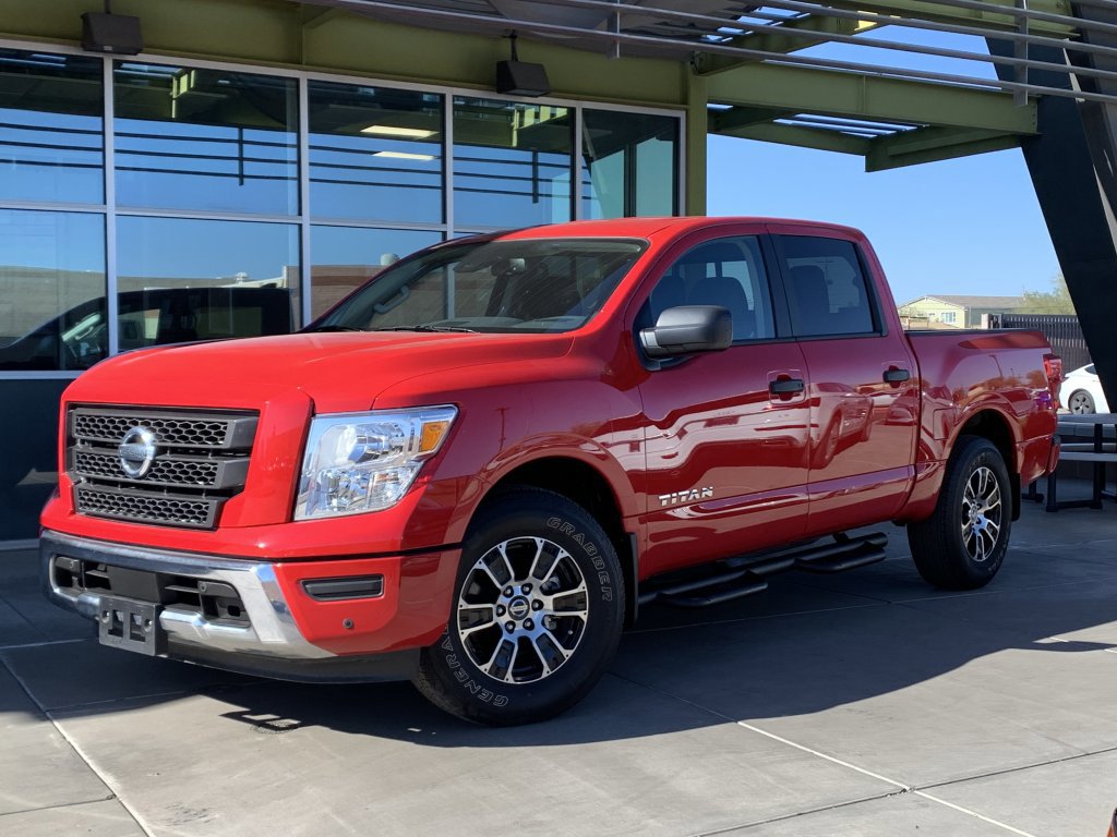 Used 2022 Nissan Titan SV w/ SV Convenience Package