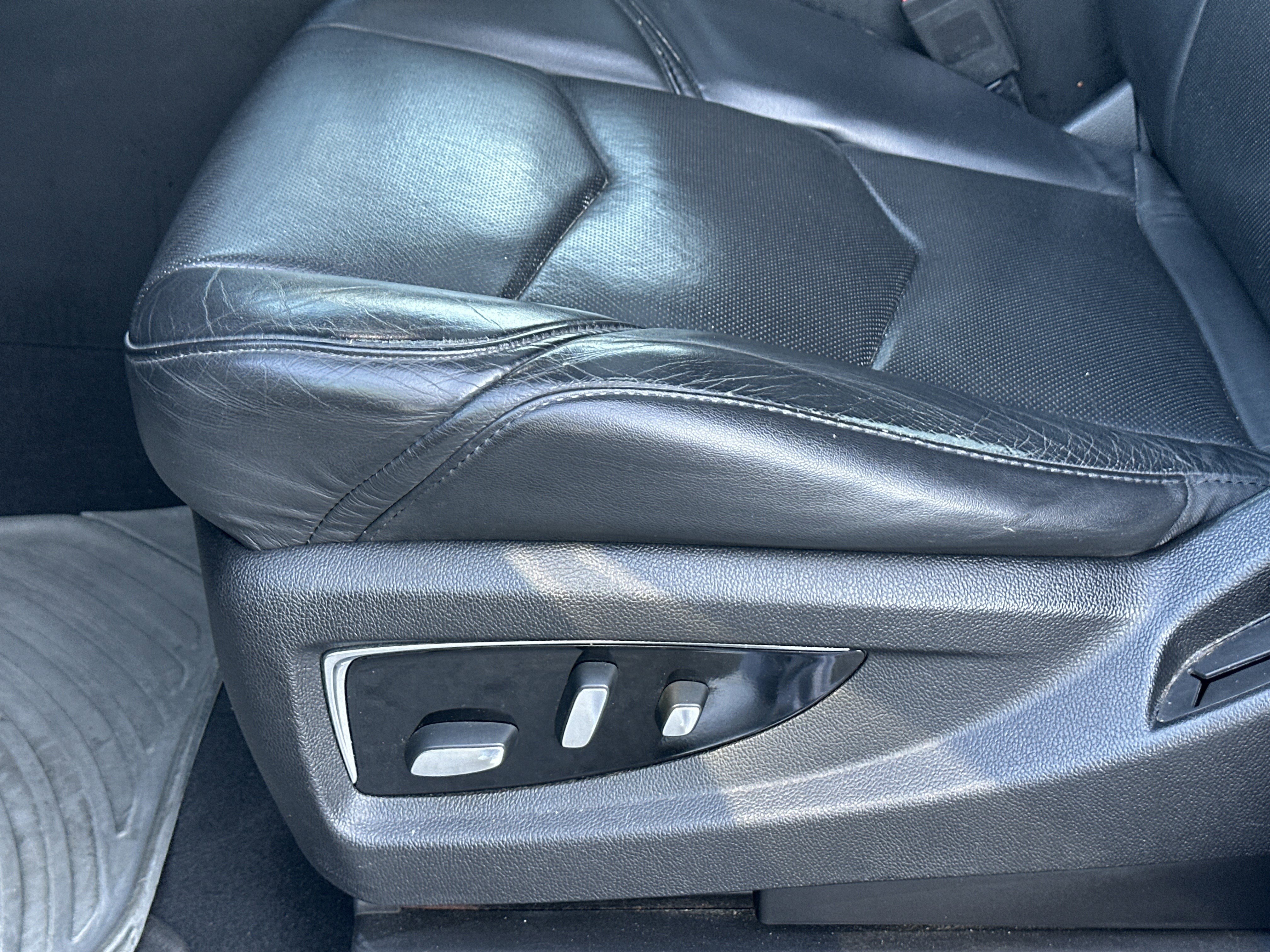 2017 Cadillac Escalade Luxury