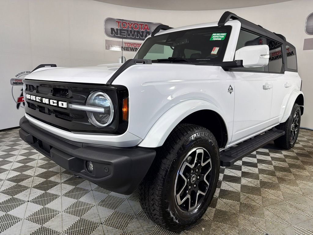 2024 Ford Bronco Outer Banks