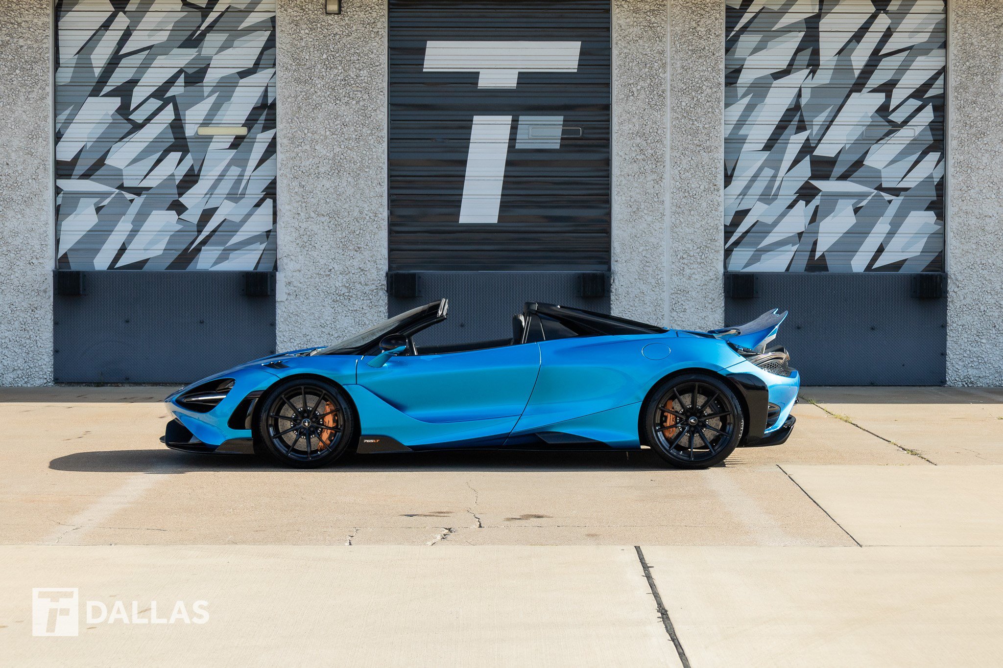 Used 2022 McLaren 765LT photo 7