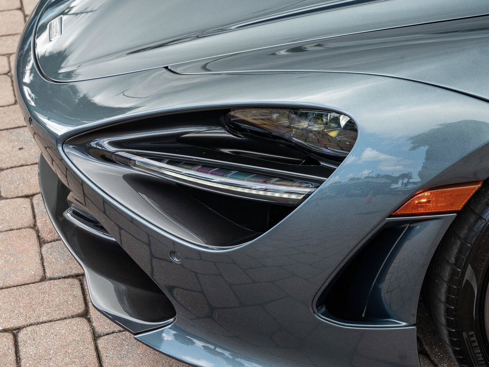 Used 2020 McLaren 720S Spider photo 45