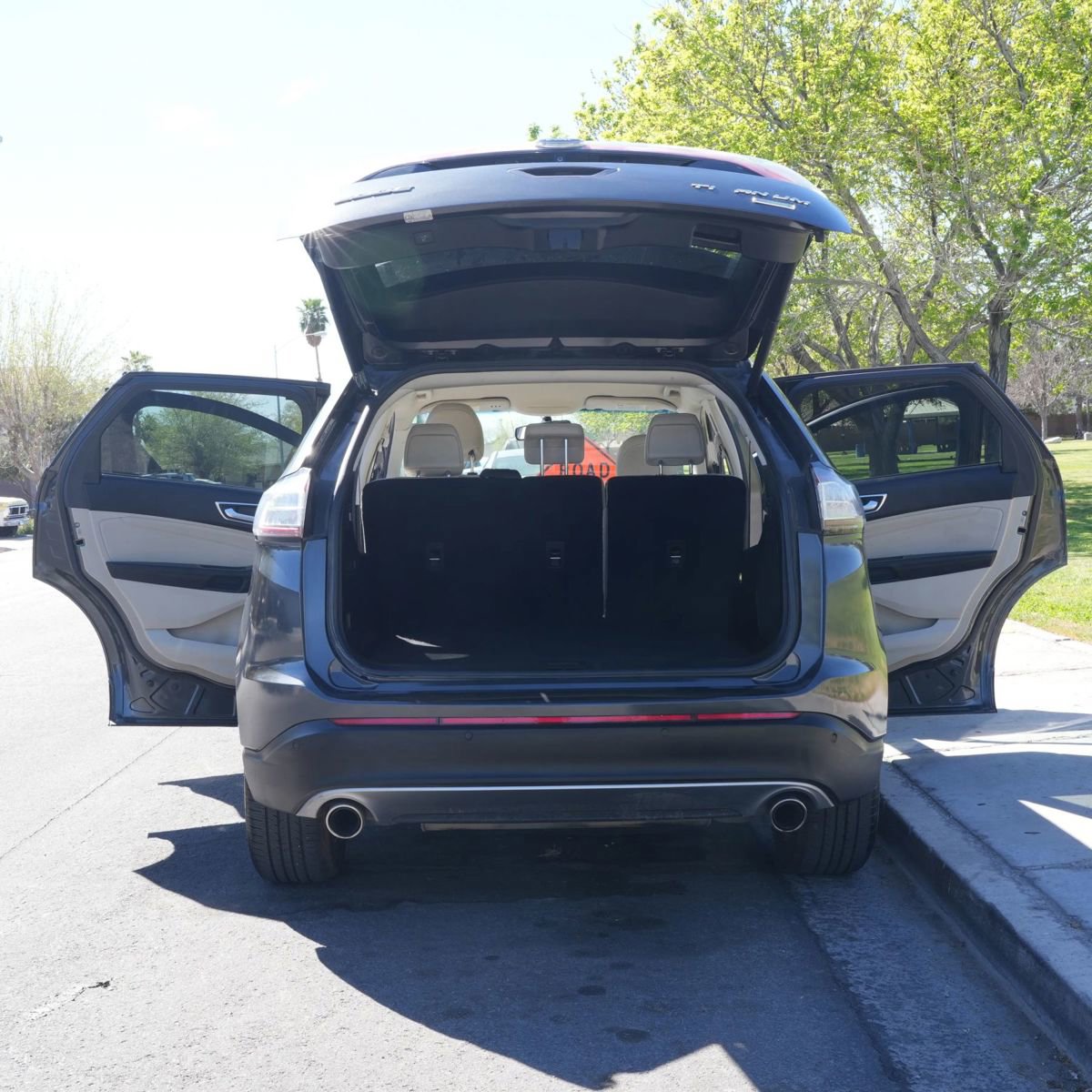 2017 Ford Edge Titanium