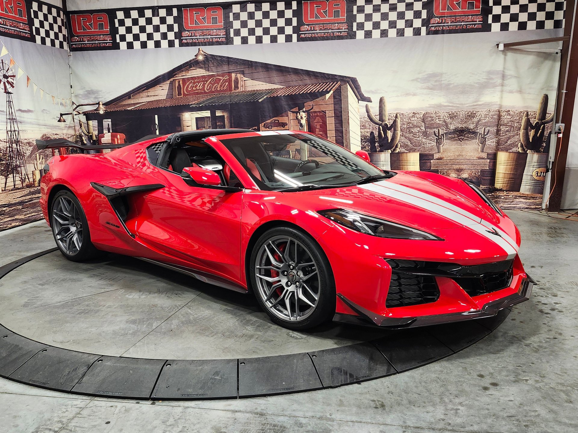 Used 2023 Chevrolet Corvette Z06 w/ Z07 Performance Package