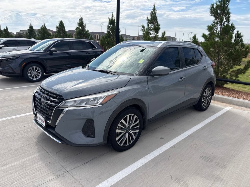 Used 2024 Nissan Kicks SV