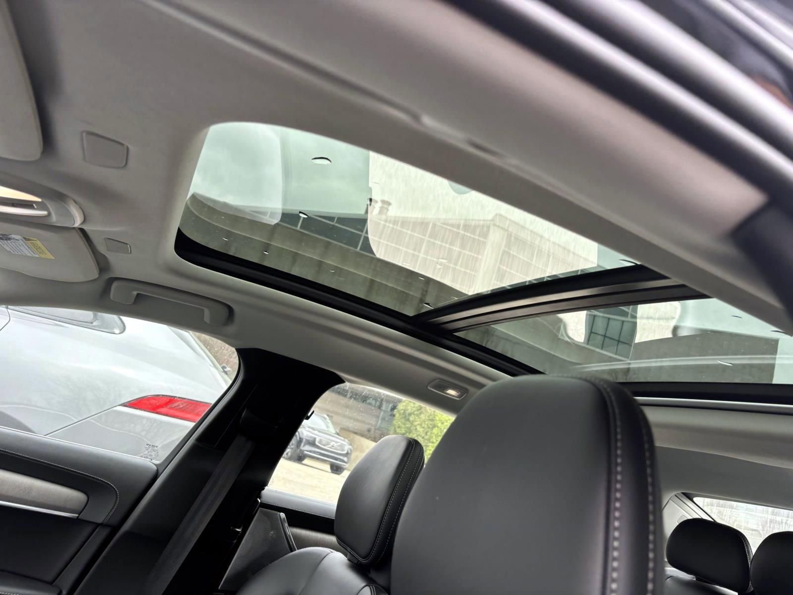 2023 Volvo S90 B6 Ultimate