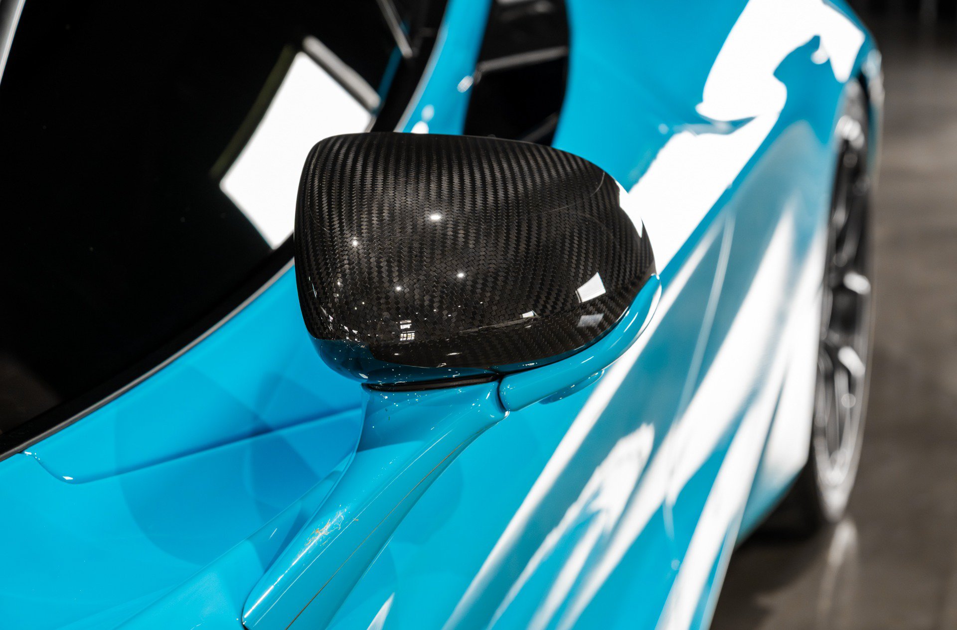 Used 2018 McLaren 720S Performance photo 22