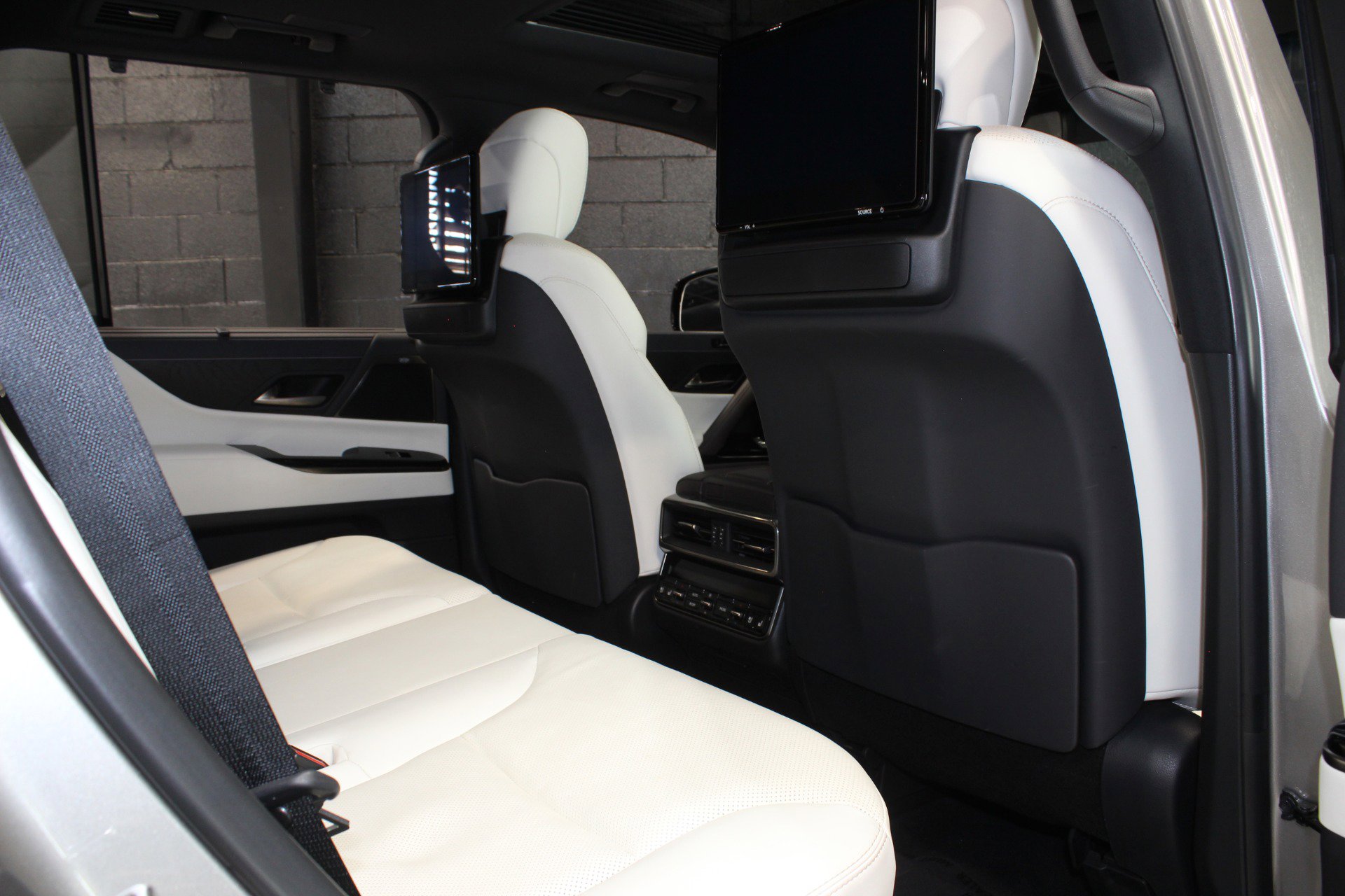 2023 Lexus LX 600 4WD