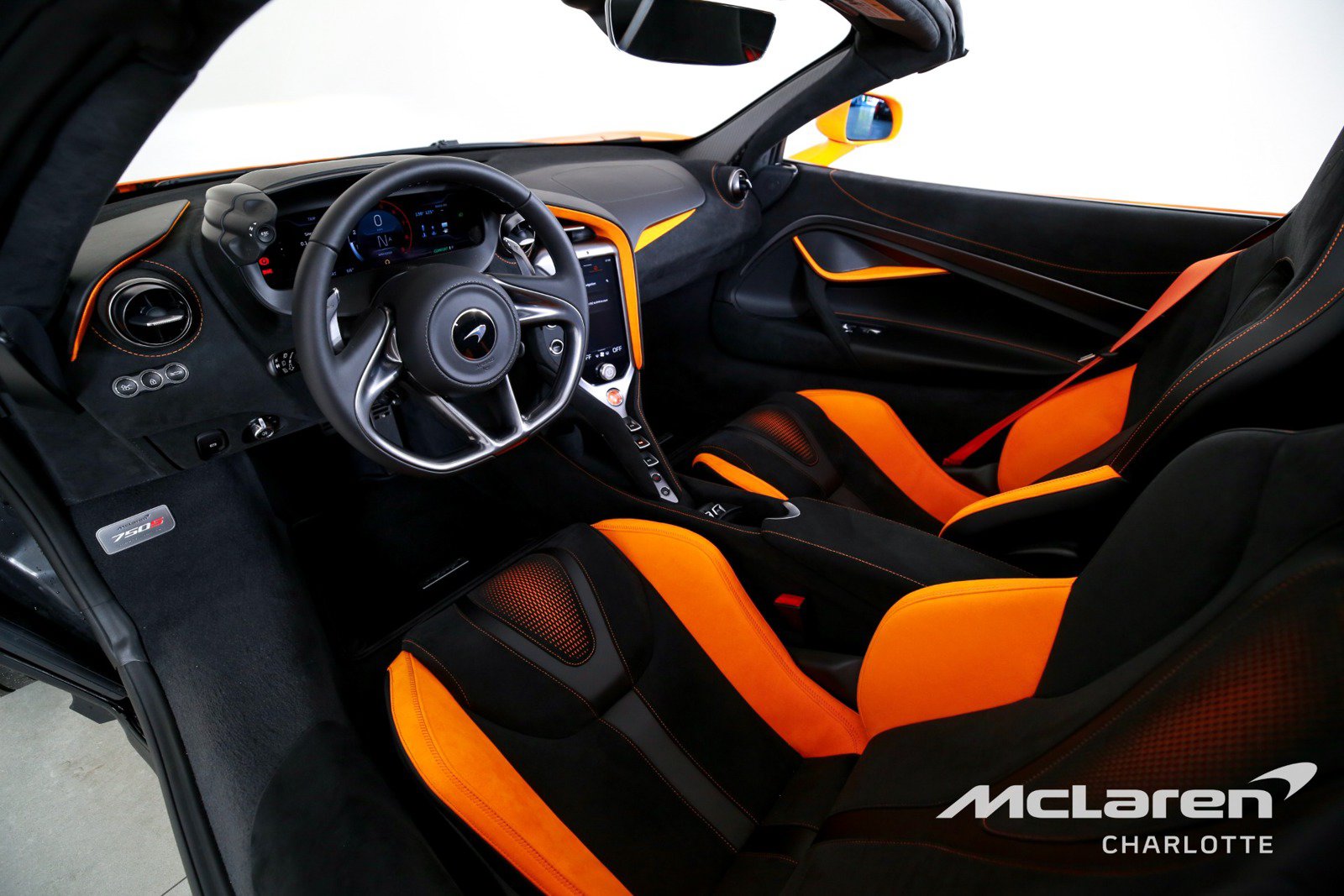 Used 2026 McLaren 750S Spider photo 14