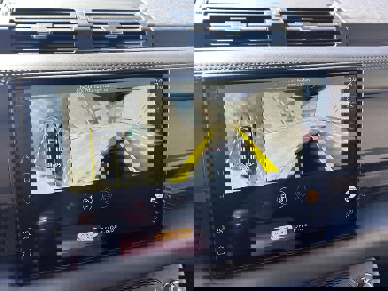 2023 Land Rover Defender 130 X-Dynamic SE