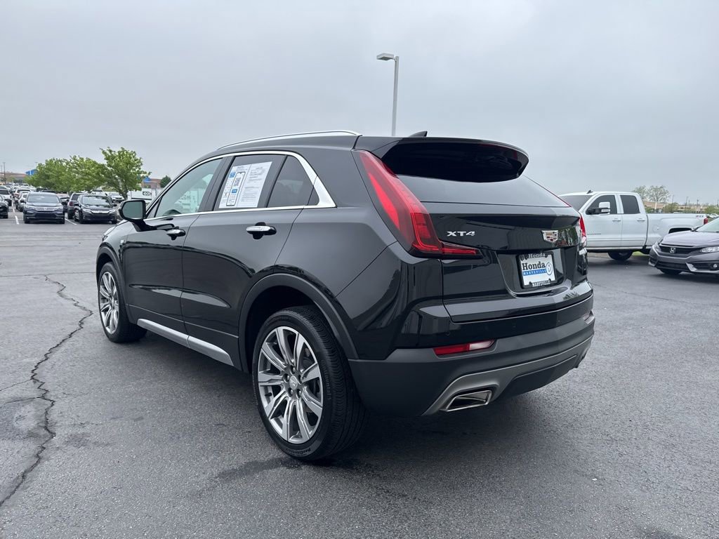 2023 Cadillac XT4 Premium Luxury