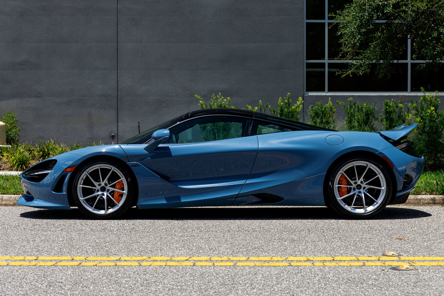 New 2027 McLaren 750S photo 23