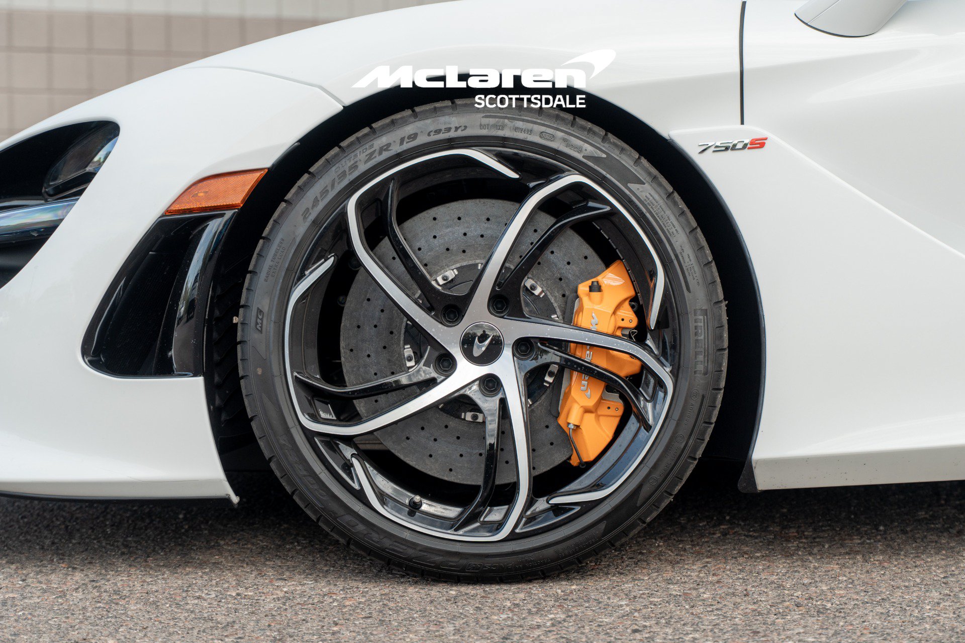 Used 2026 McLaren 750S Spider photo 28