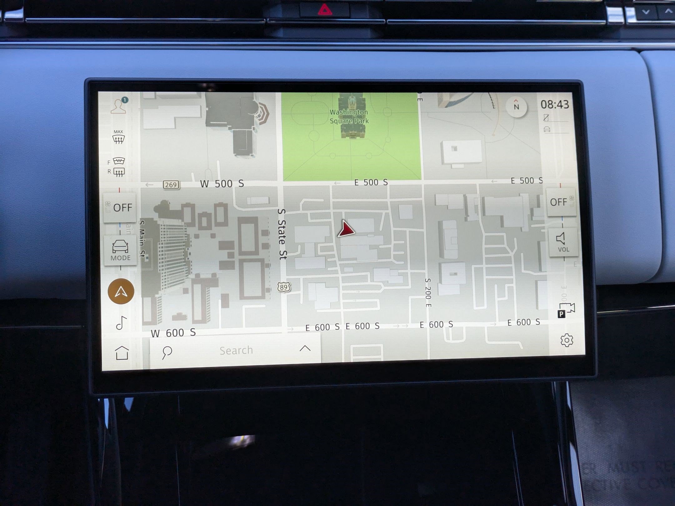 2026 Land Rover Range Rover Sport SE