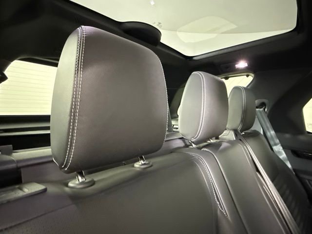 2026 Land Rover Discovery S