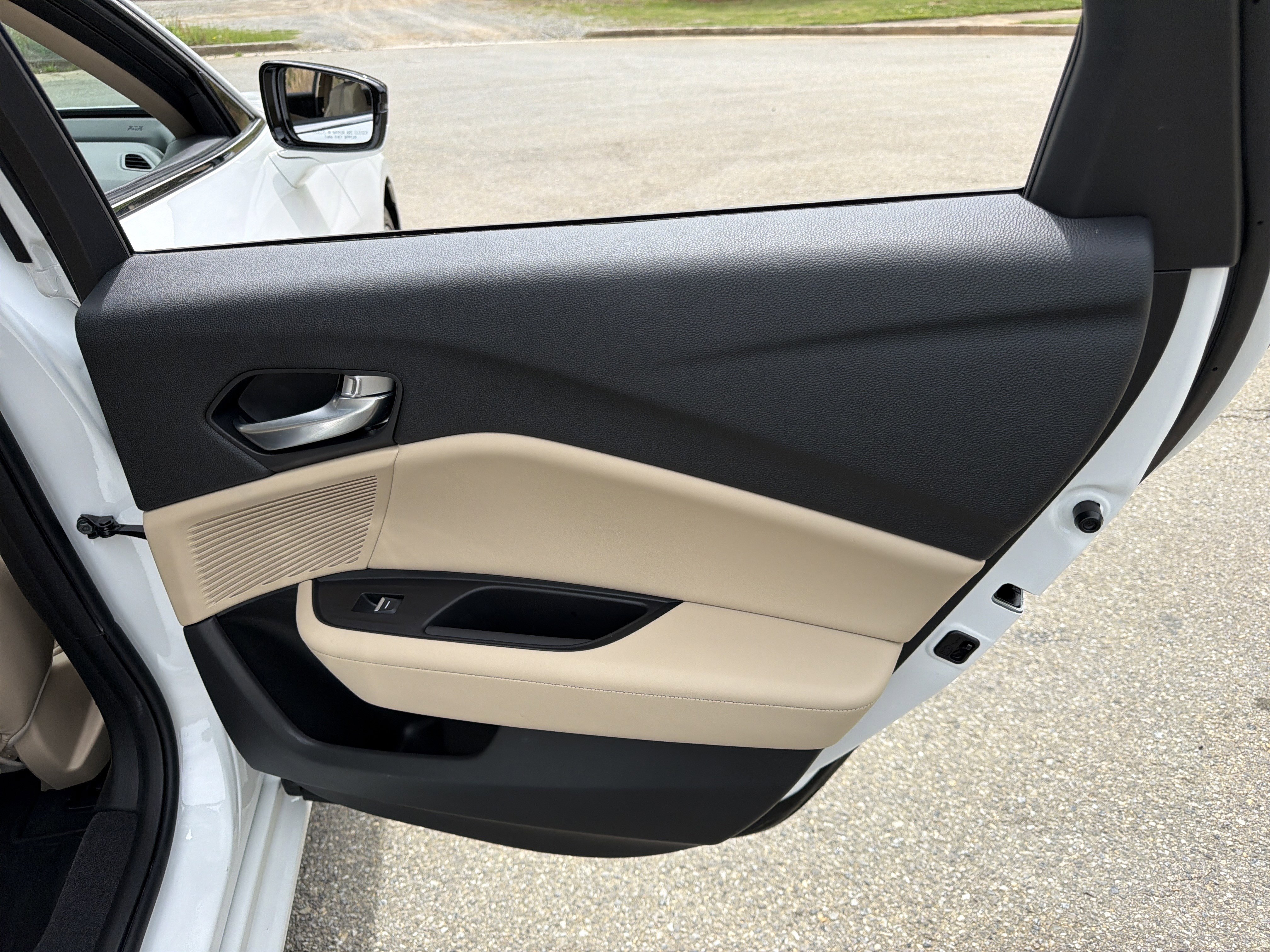 2023 Acura TLX w/ Technology Package