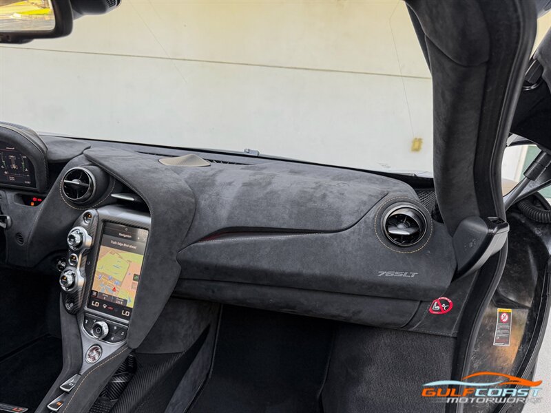 Used 2021 McLaren 765LT photo 34