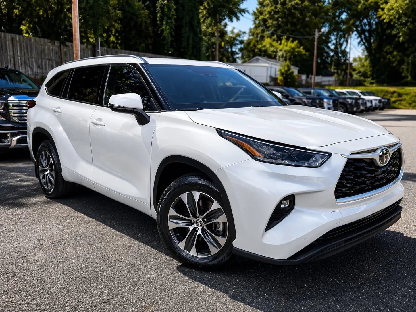 Used 2022 Toyota Highlander XLE