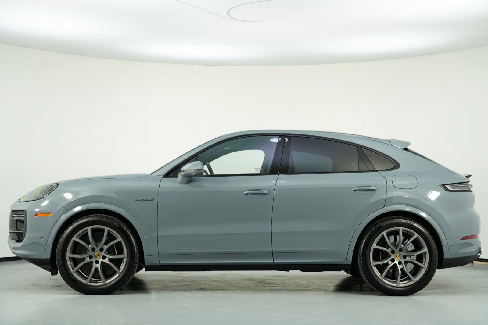 2024 Porsche Cayenne Turbo