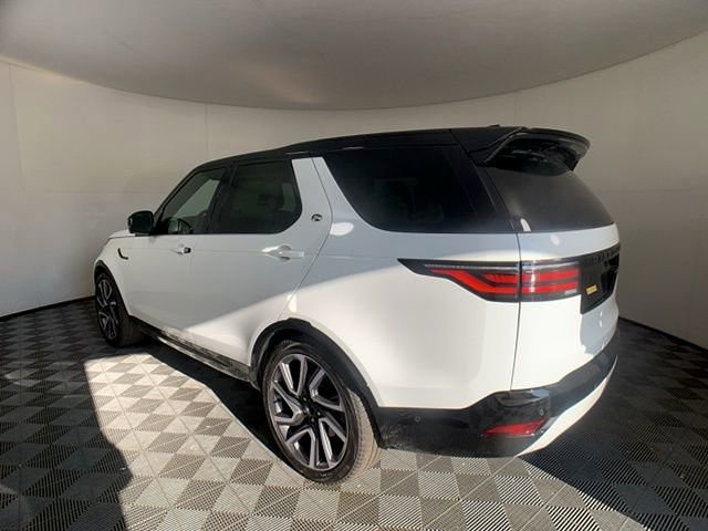 2025 Land Rover Discovery Dynamic SE