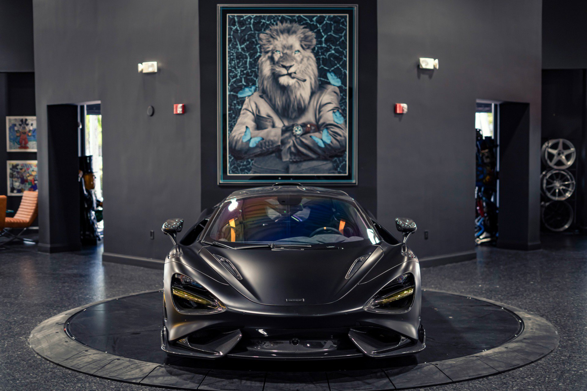 Used 2021 McLaren 765LT photo 54