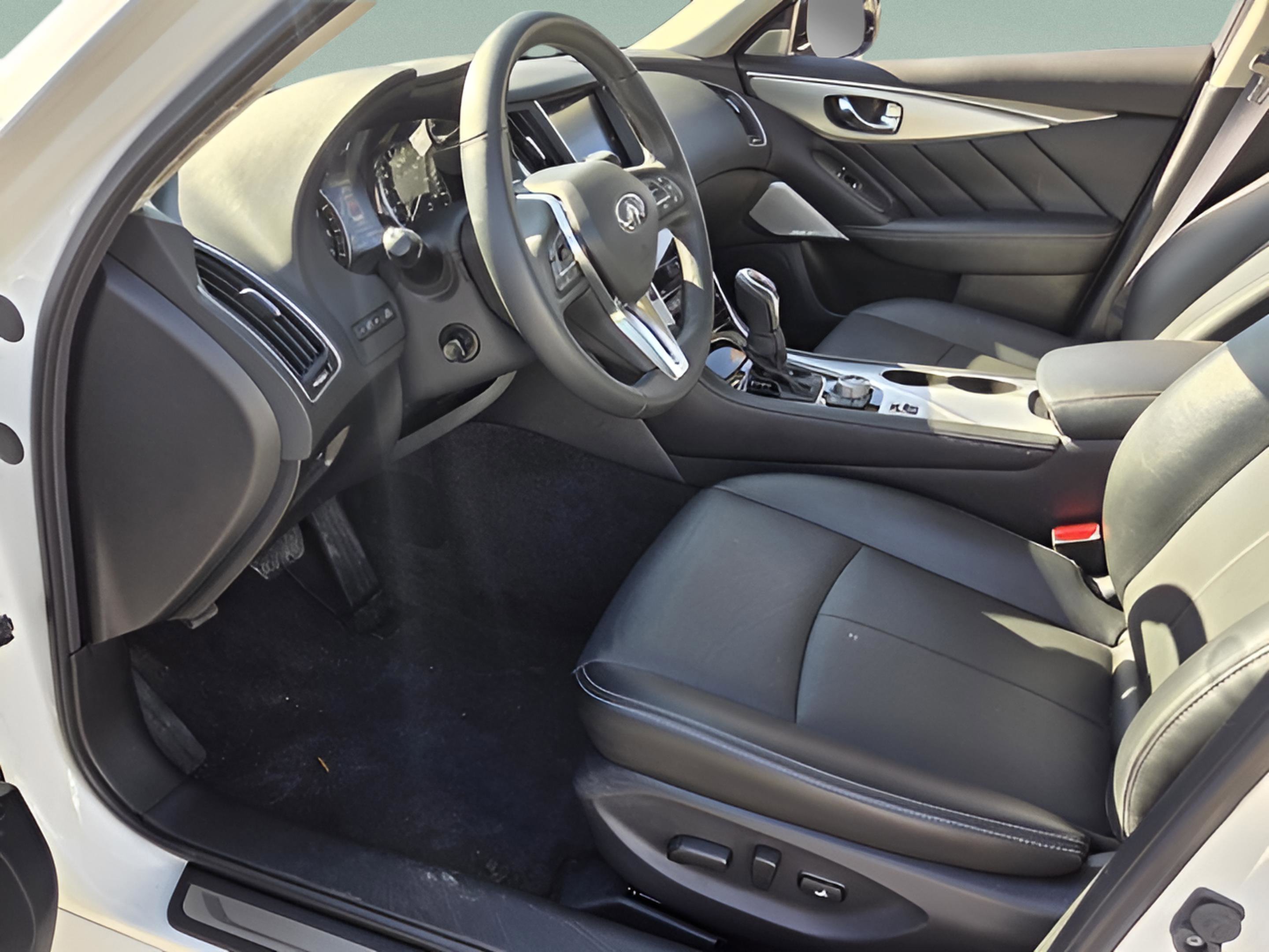 2023 INFINITI Q50 Luxe