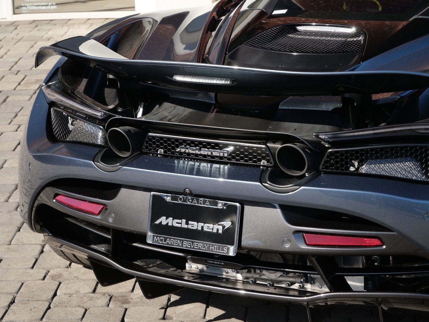 Used 2019 McLaren 720S photo 23