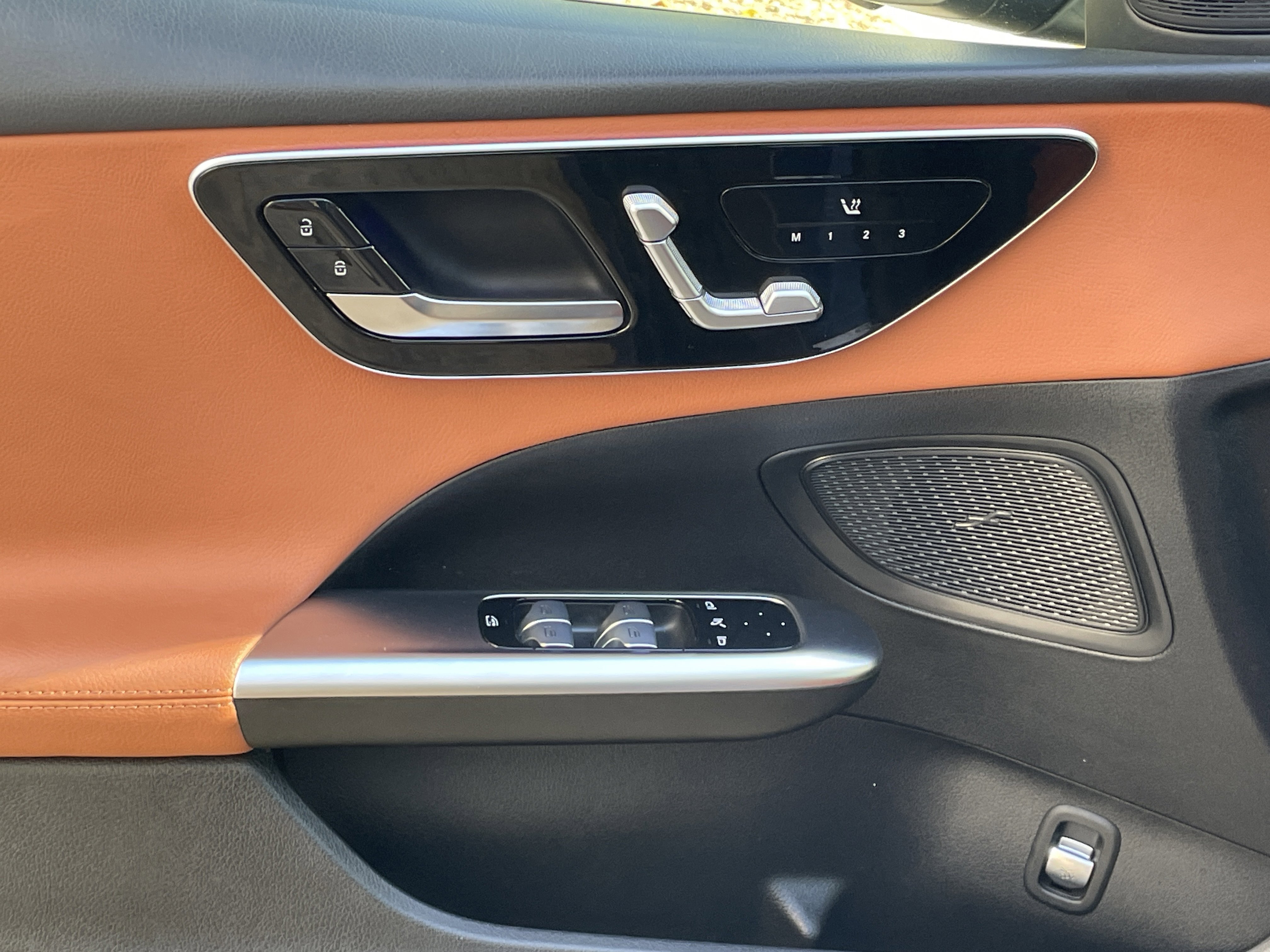 2025 Mercedes-Benz C 300 Sedan