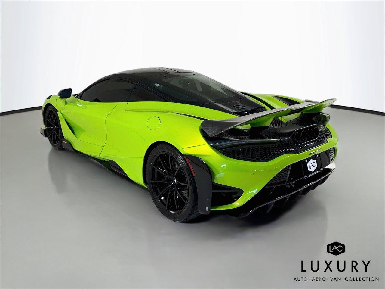 Used 2021 McLaren 765LT photo 7