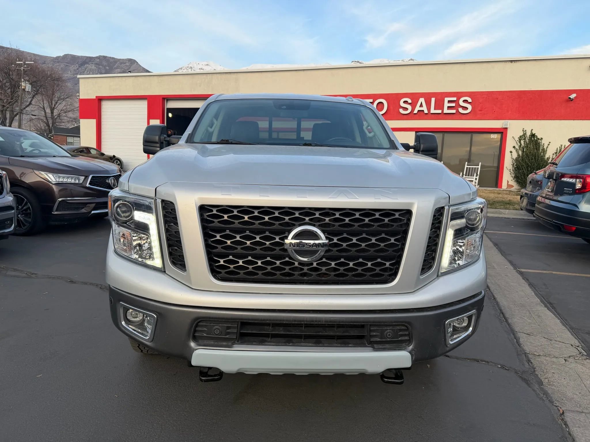 2018 Nissan Titan PRO-4X