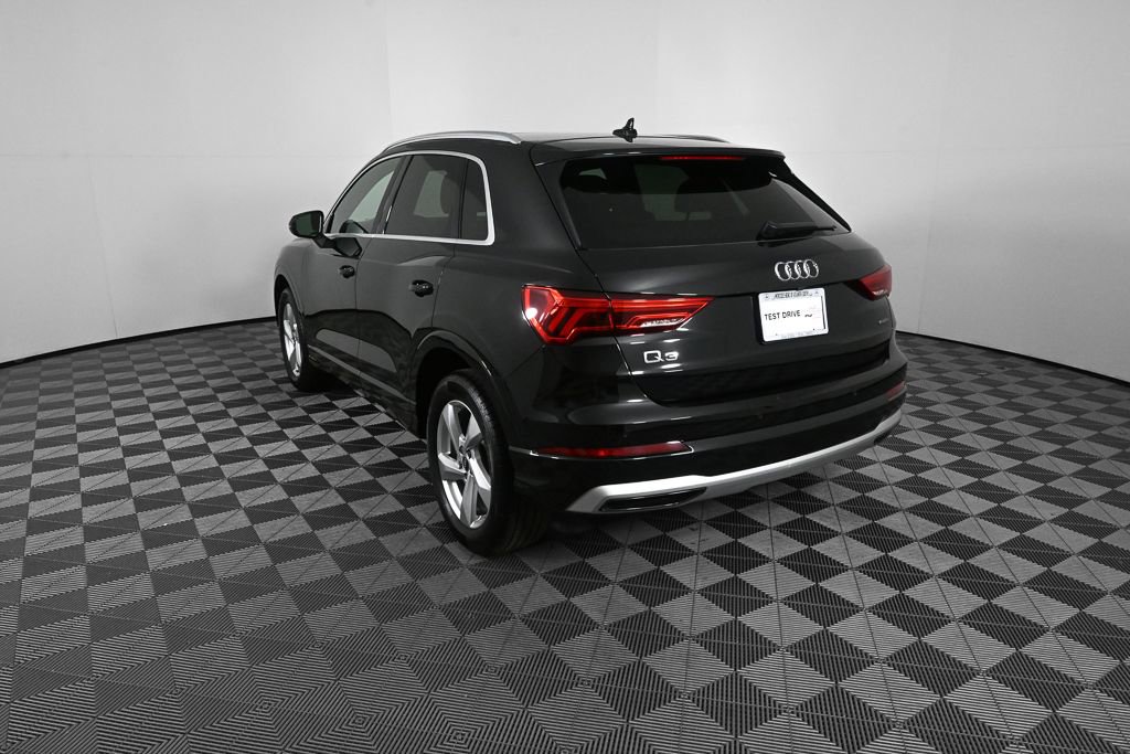2022 Audi Q3 2.0T Premium