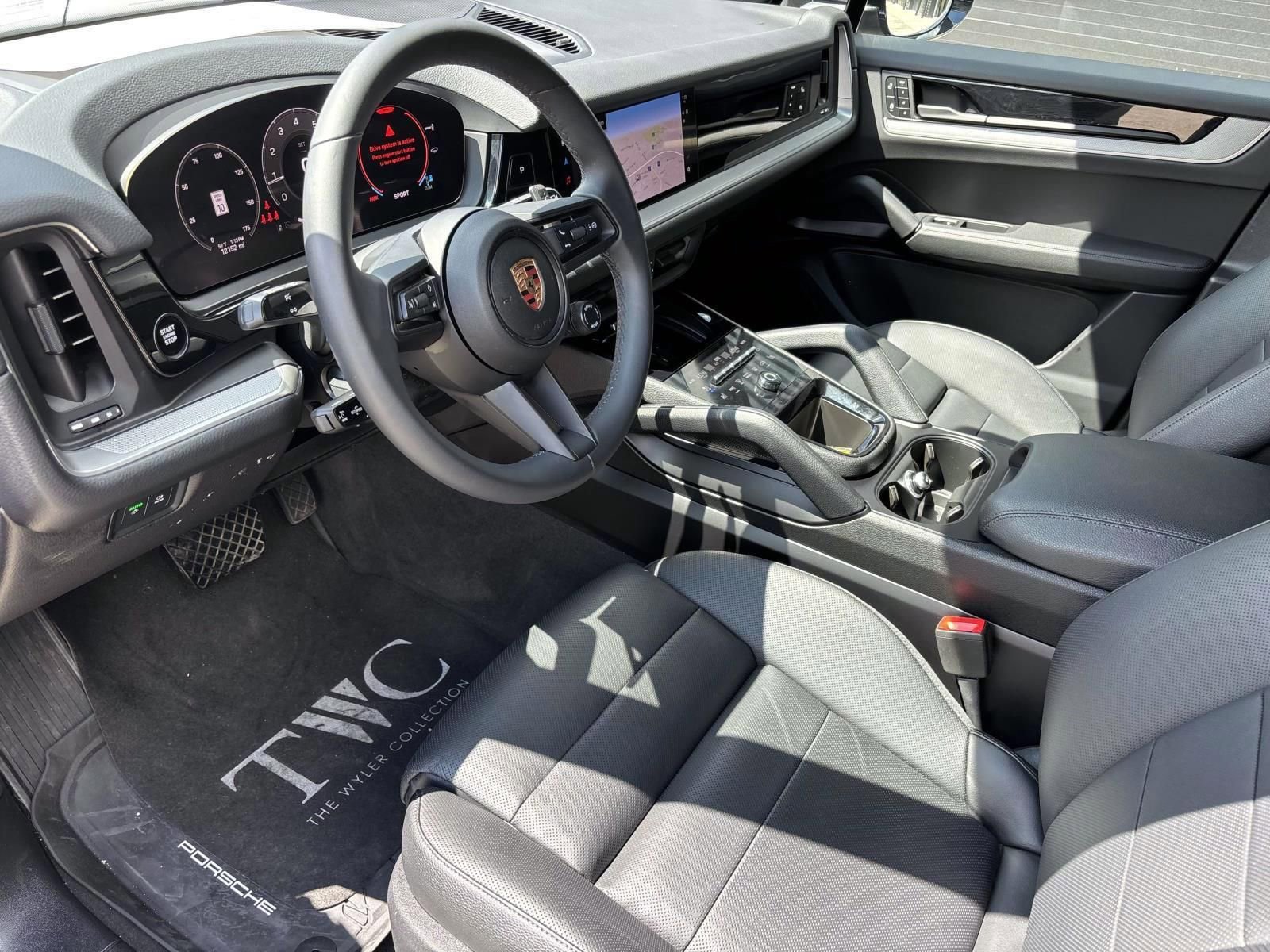 2025 Porsche Cayenne