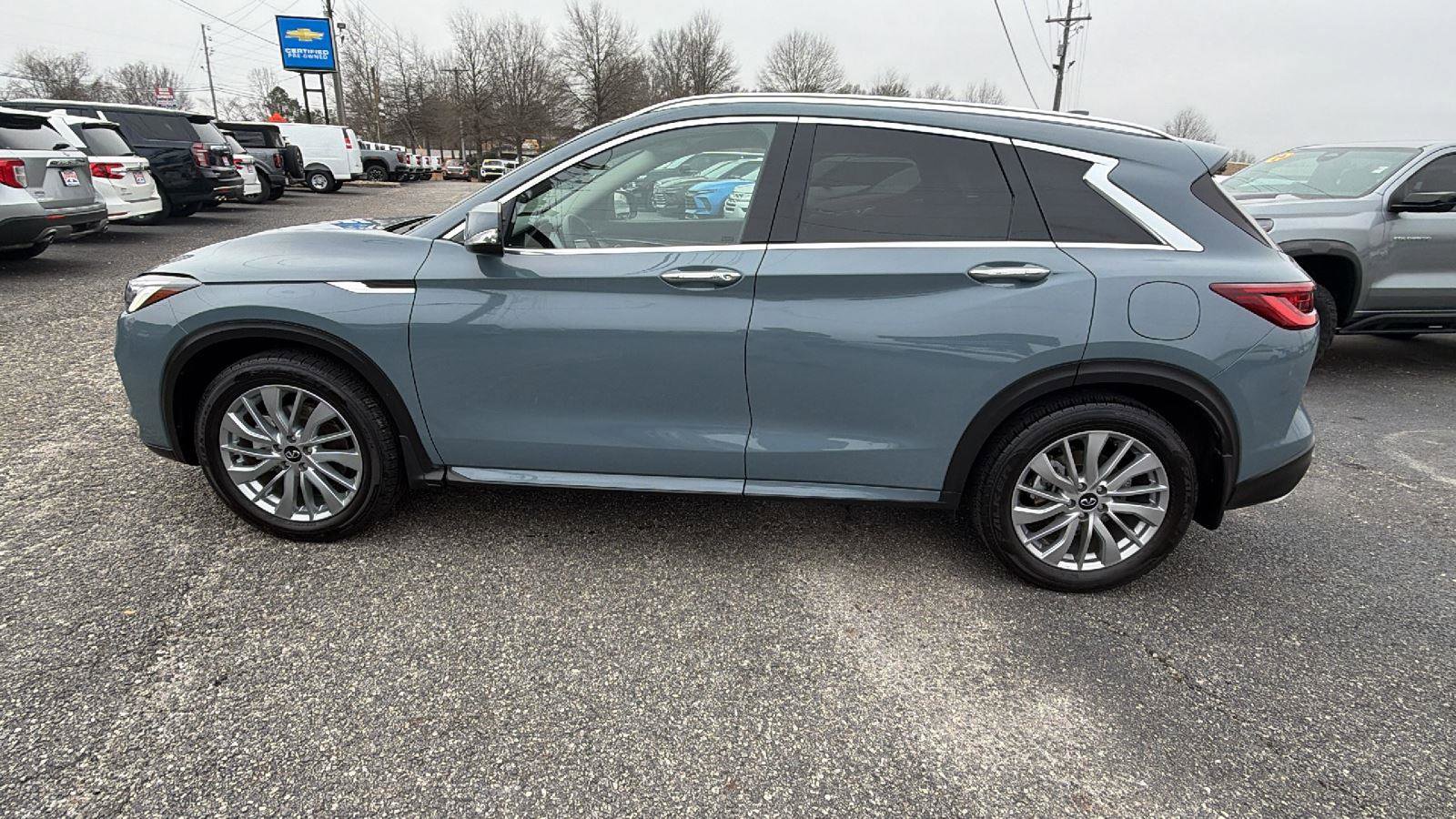 2023 INFINITI Qx50 Luxe