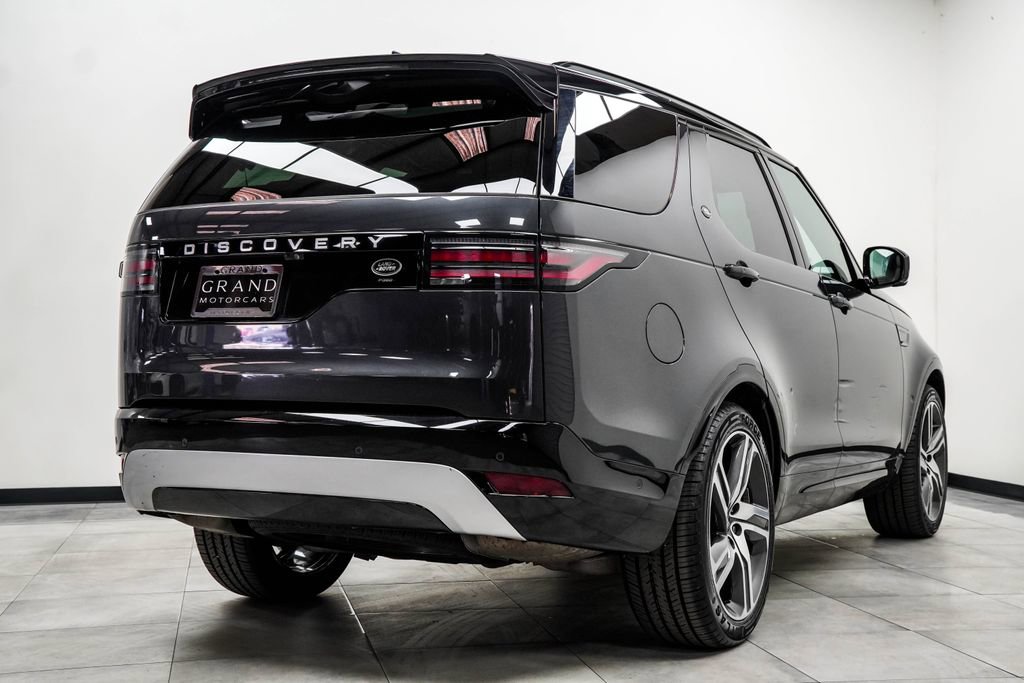 2023 Land Rover Discovery Metropolitan Edition