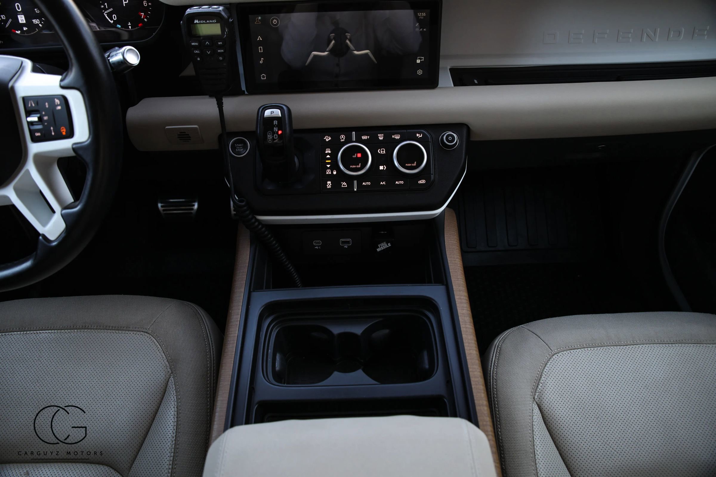 2021 Land Rover Defender 110 SE