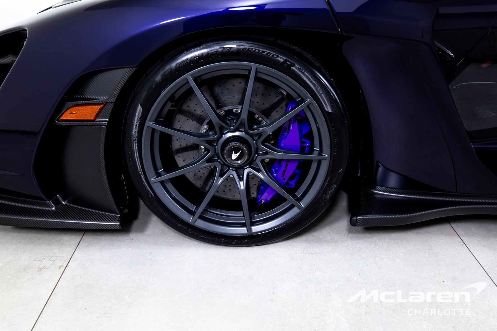 Used 2019 McLaren Senna photo 30