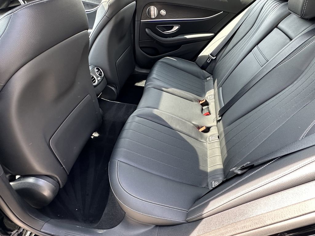 2022 Mercedes-Benz E 350 4MATIC Sedan
