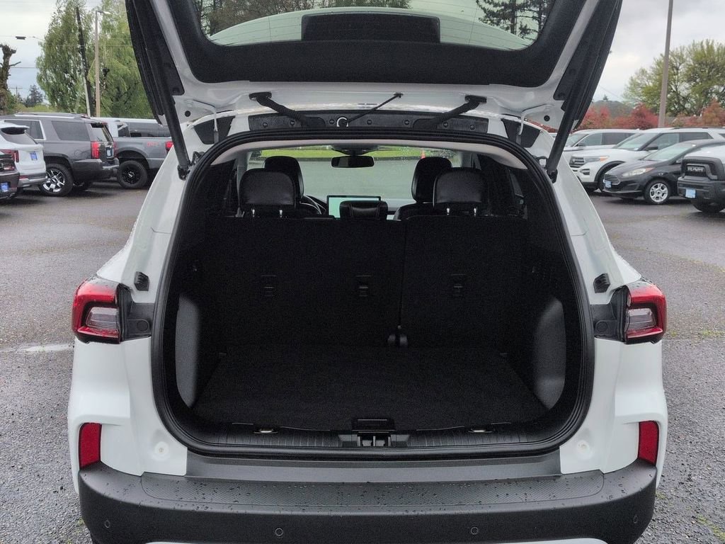 2023 Ford Escape Platinum