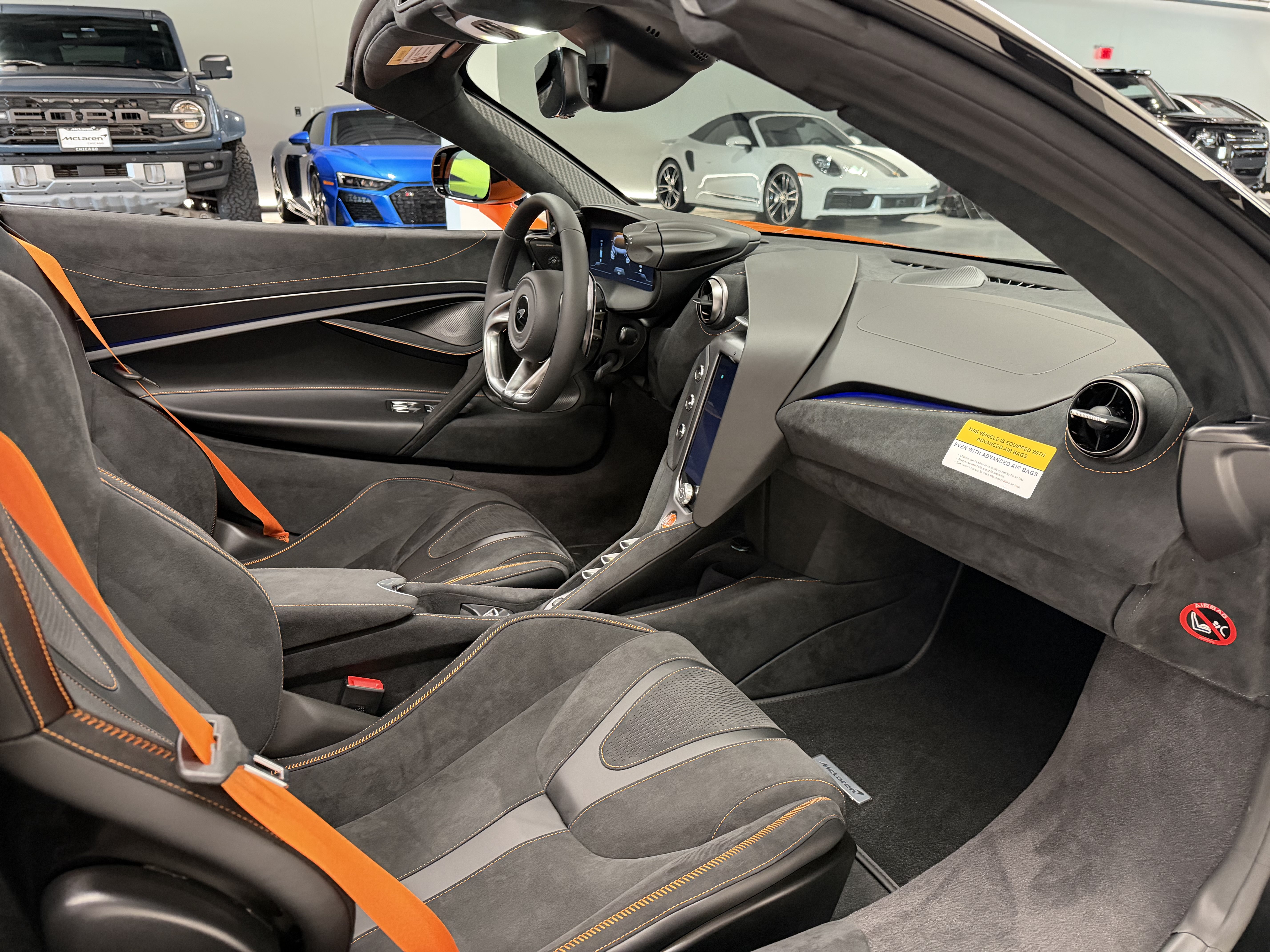 Used 2027 McLaren 750S Spider photo 21
